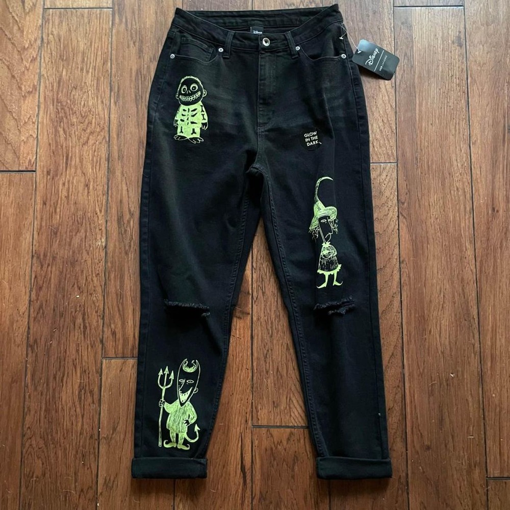 Hot Topic Her Universe The Nightmare Before Christmas Glow-In-The-Dark Jeans
